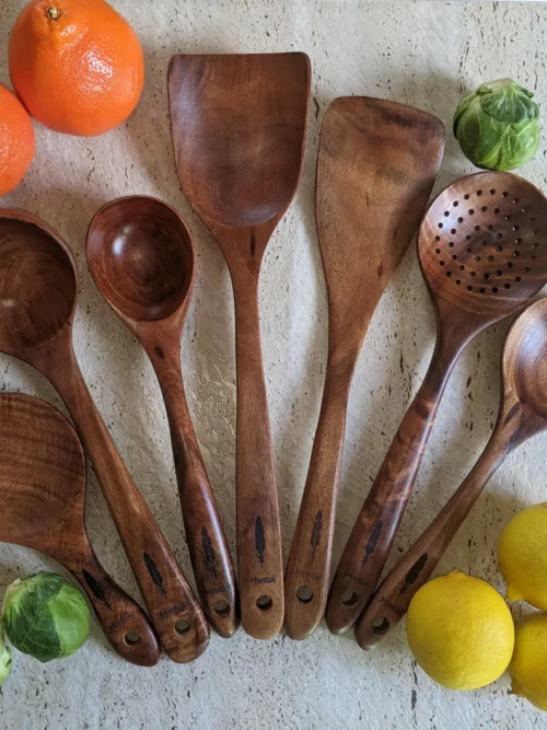 Set de 7 ustensiles de cuisine en bois