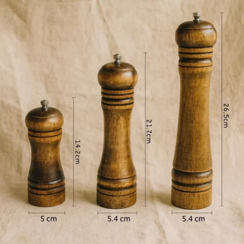 Moulin à poivre en bois